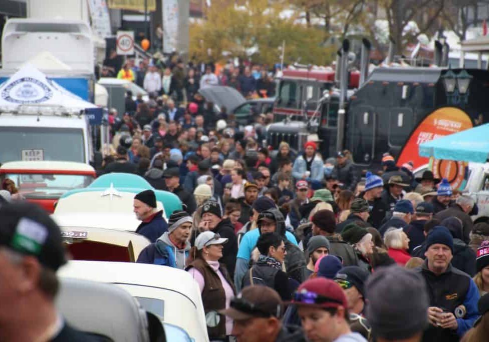 Crowd amongst trucks 2018
